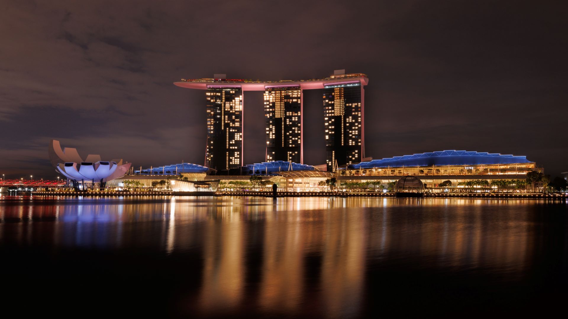 THE WONDERLAND with SEVENTEEN | マリーナベイ・サンズ