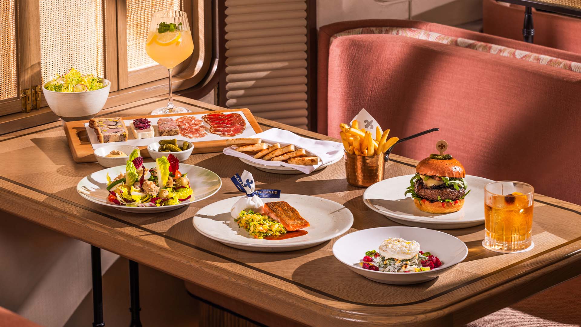 シンガポールのフレンチレストラン、Maison Bouludで楽しむ2026年父の日限定ダイニング