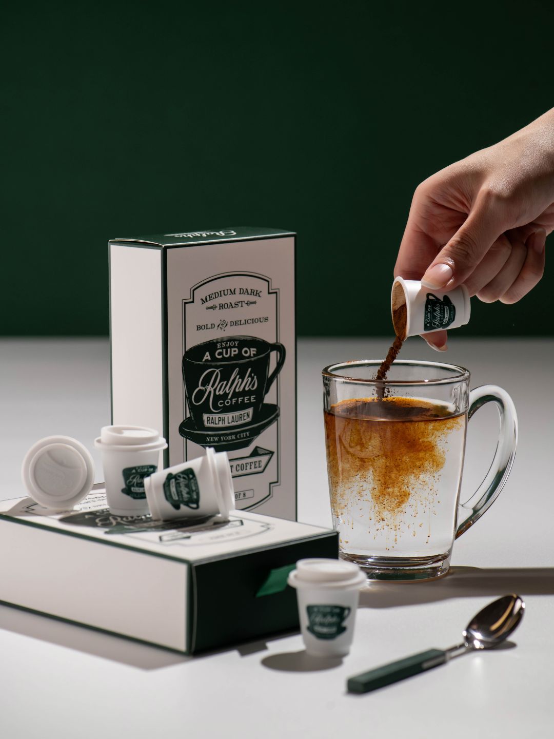 ラルフローレン Ralph's Coffee マリーナベイ 限定 ラルフローレンのカフェ】 知っておくとシンガポール生活がもっと