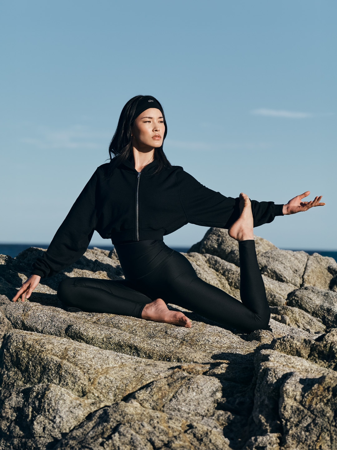 Alo Yoga | スポーツ | ザ・ショップス｜マリーナベイサンズ｜シンガポール