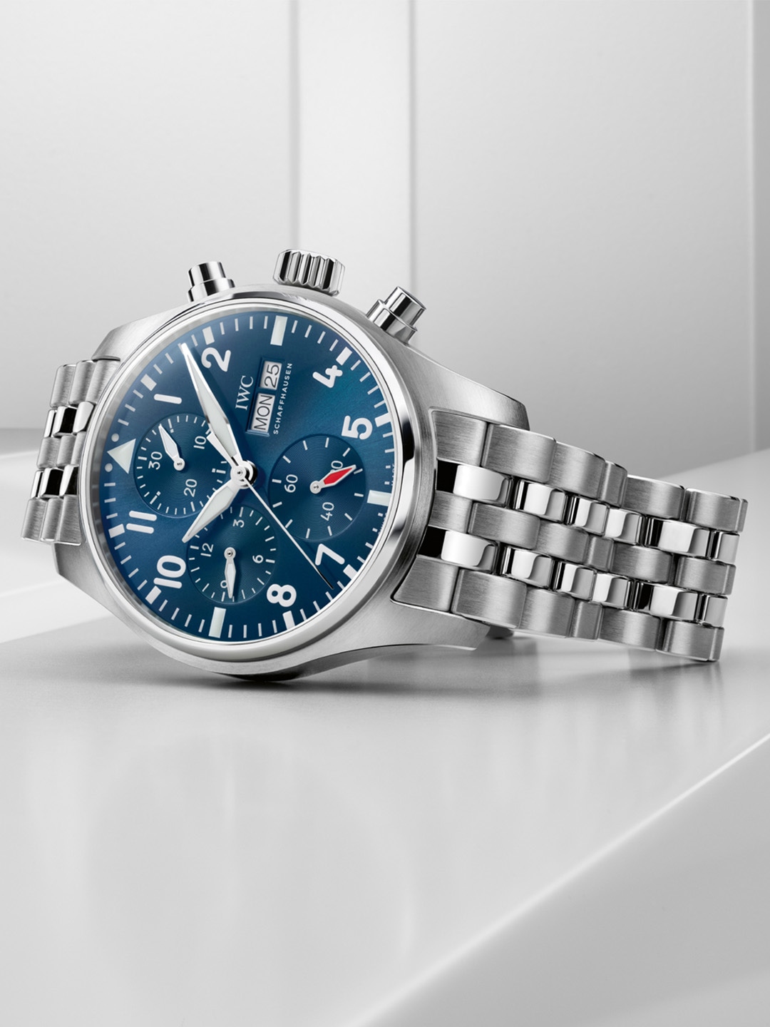 IWC Schaffhausen | ザ・ショップス｜マリーナベイサンズ｜シンガポール