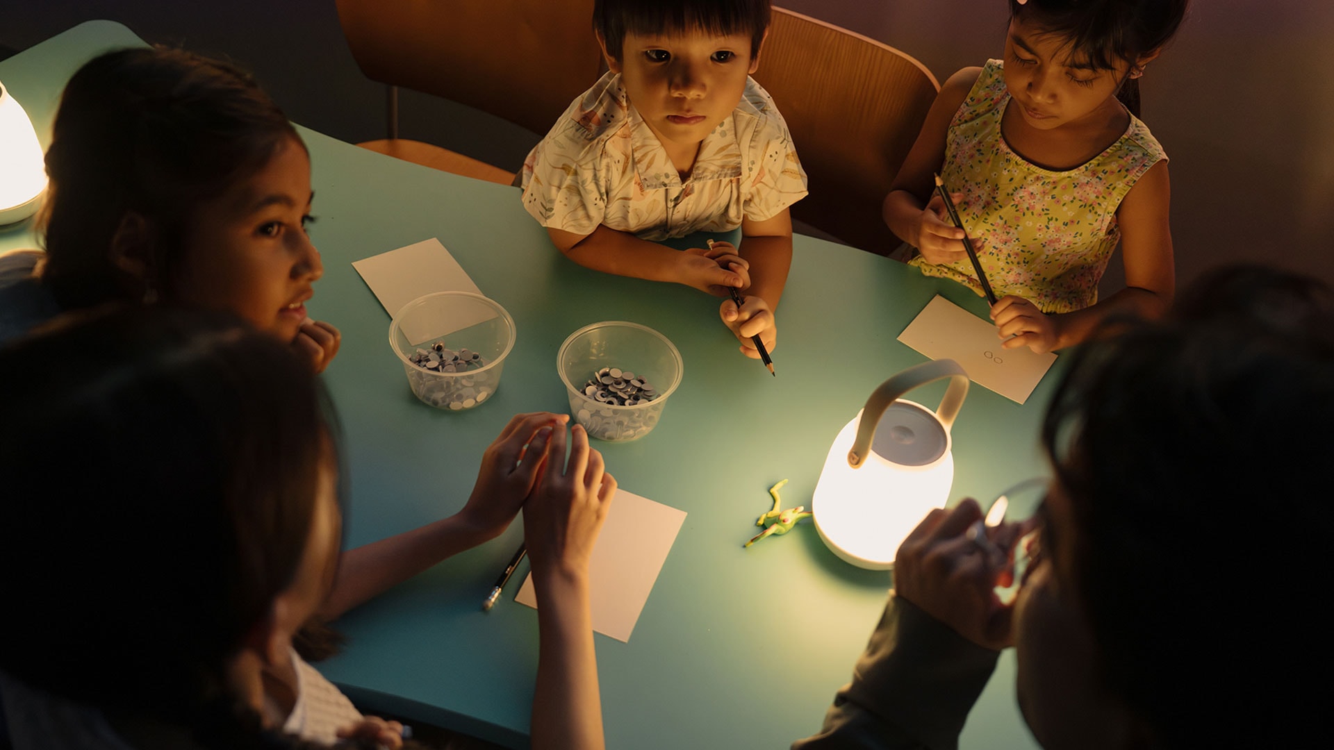 アートサイエンスラボラトリー – Scientific Sparks