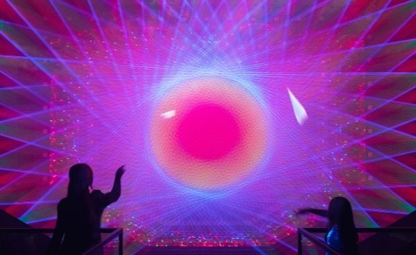 Future World: アートとサイエンスが出会う場所