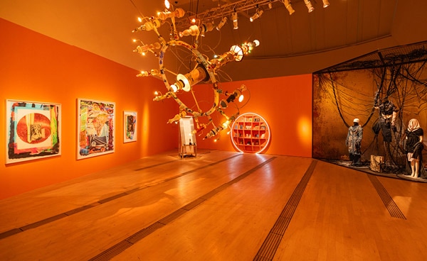 第4章「Silk, Spice, a Punk Paradise」