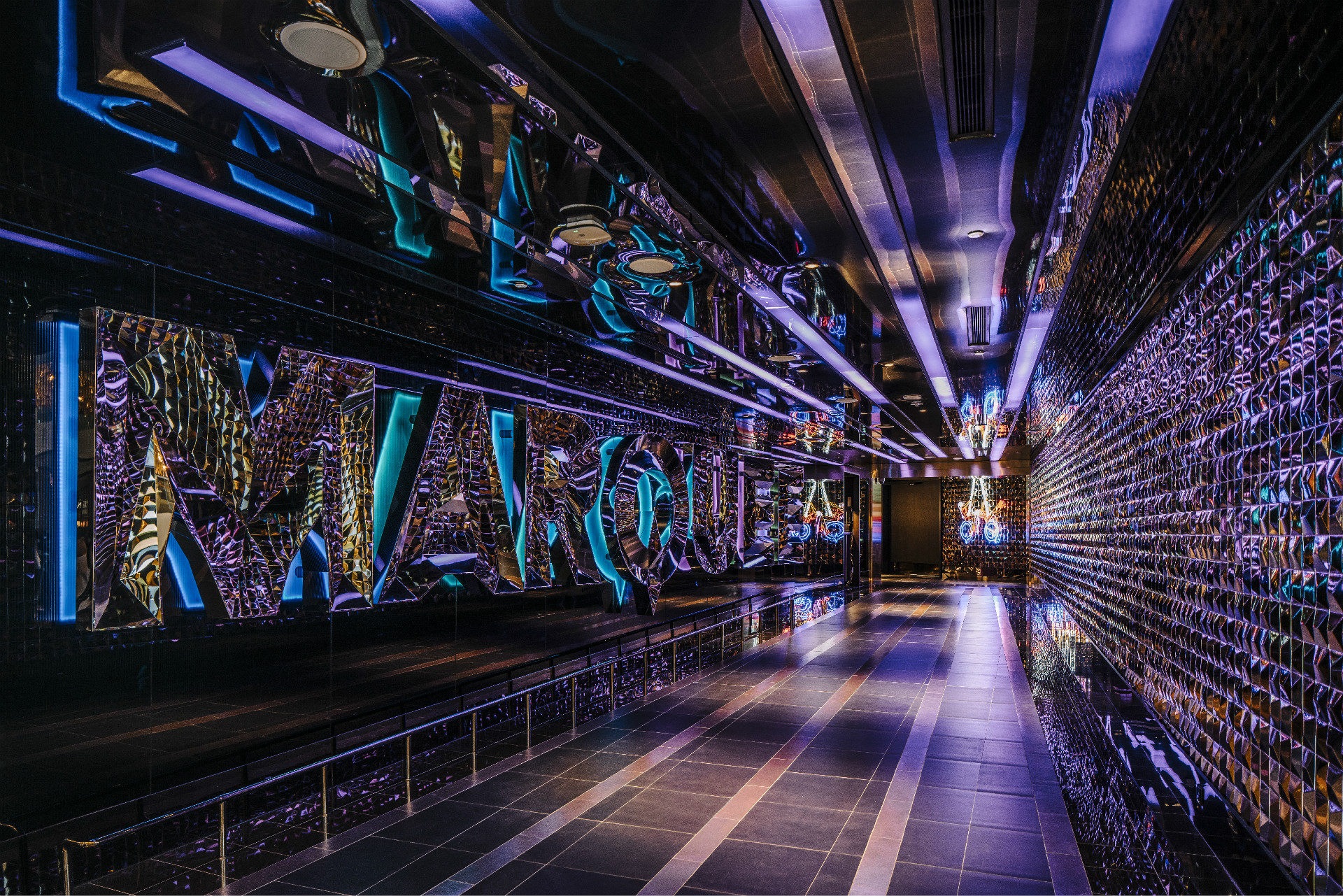 Marquee Nightclub Singapore ナイトライフ マリーナベイ サンズ公式