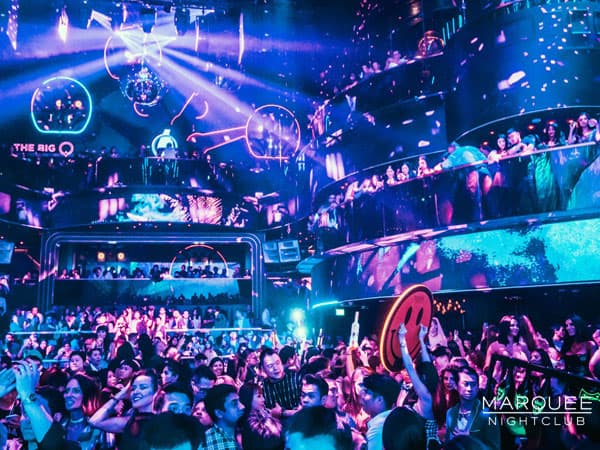 マリーナベイ・サンズのナイトスポット