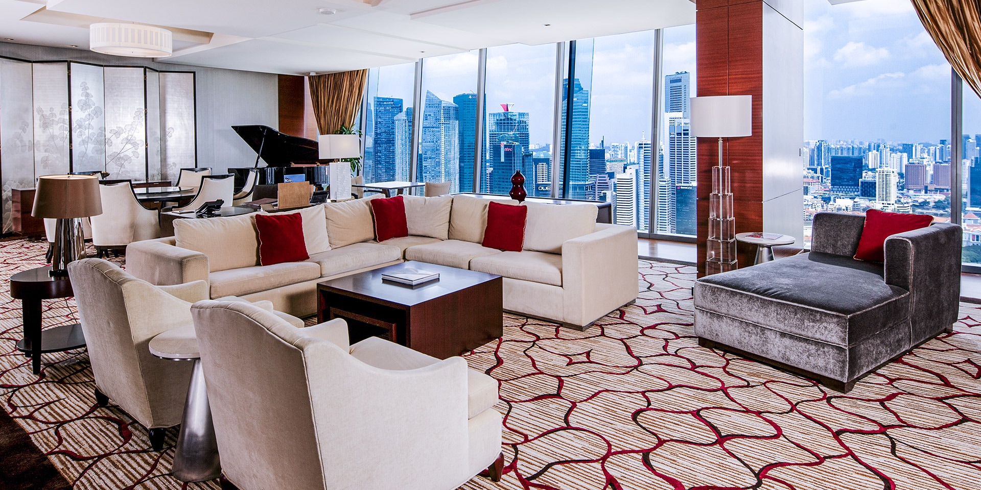 Living Room, Straits Suite at Marina Bay Sands