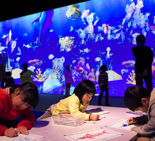 Sketch Aquarium in Future World: Where Art Meets Science