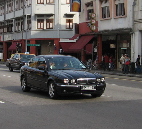 シンガポールでの車の運転
