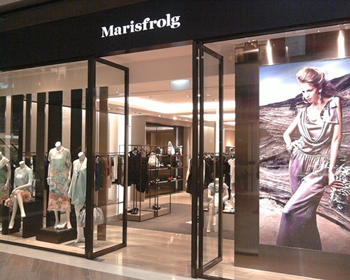 Marina Bay Sandsのザ・ショップスのMarisfrolg