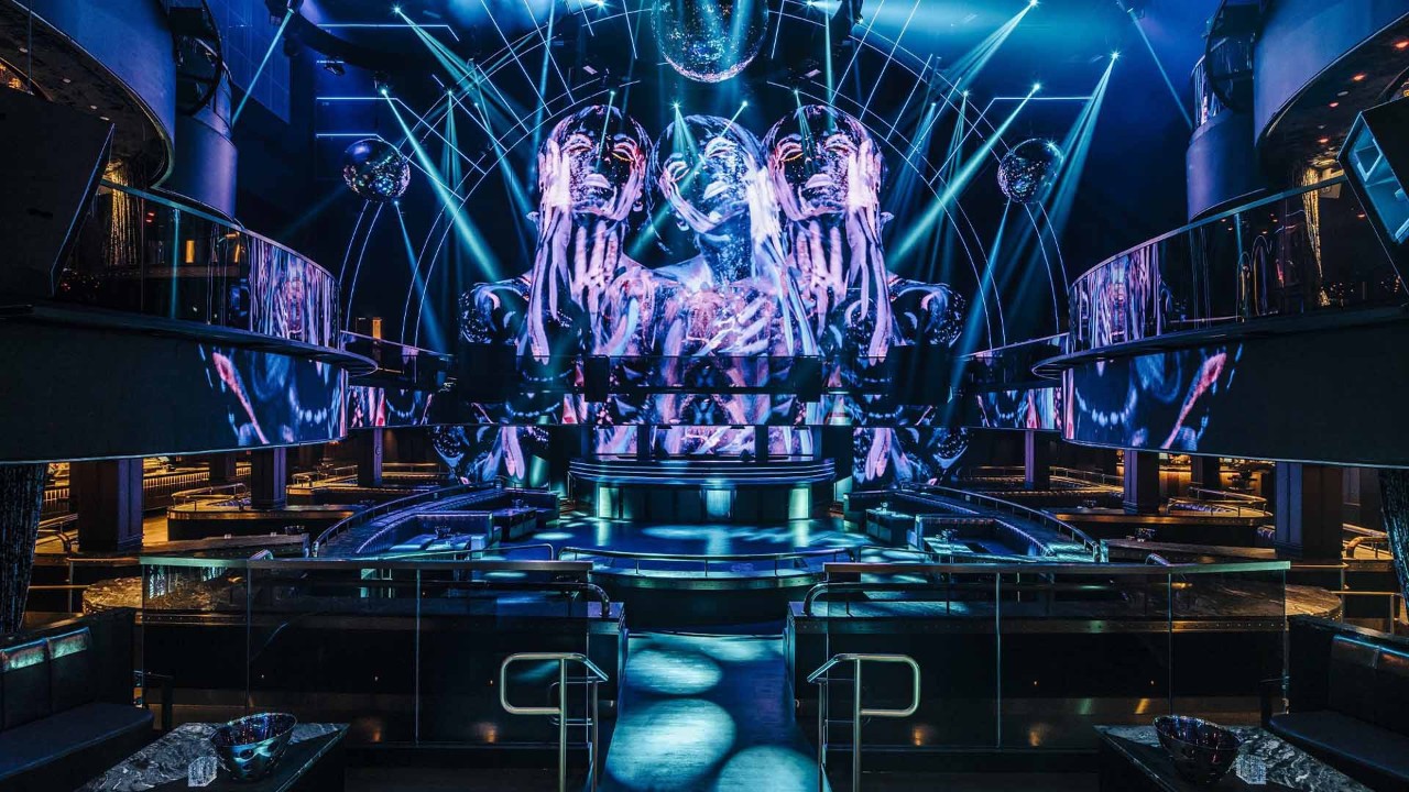 Party at MARQUEE with Ferris Wheel, the best backdrop for a instagram shot in Singapore