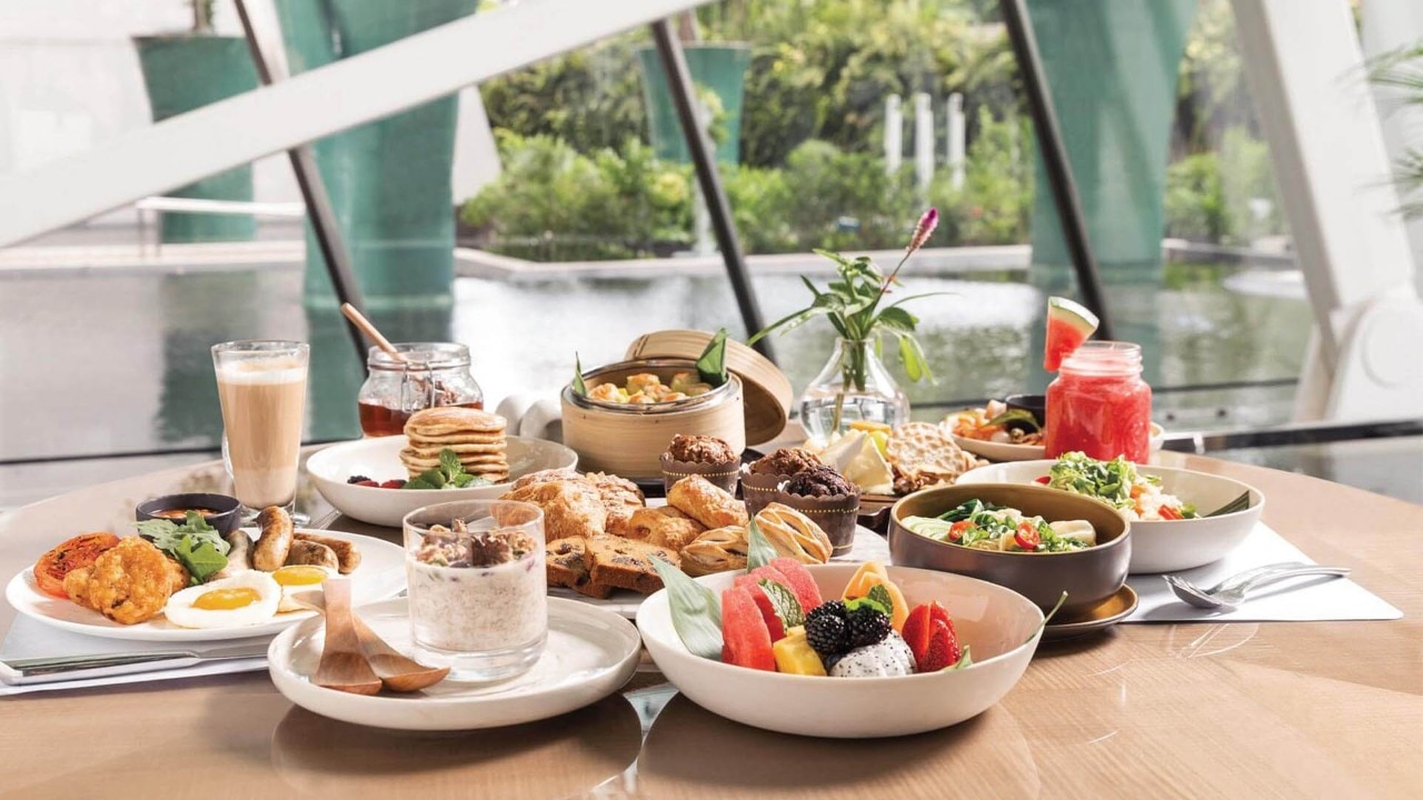 Buffet at RISE, in a family room hotel in Singapore