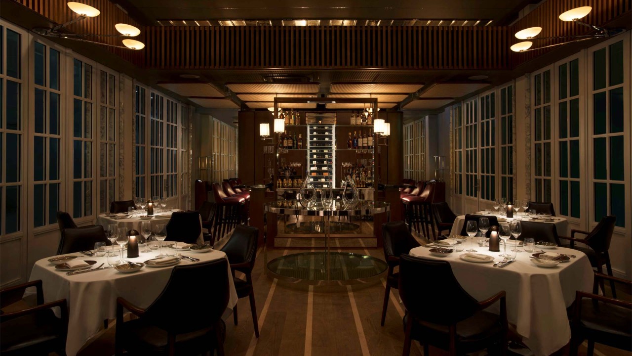 Fine dining restaurant for a rooftop dining experience in Singapore